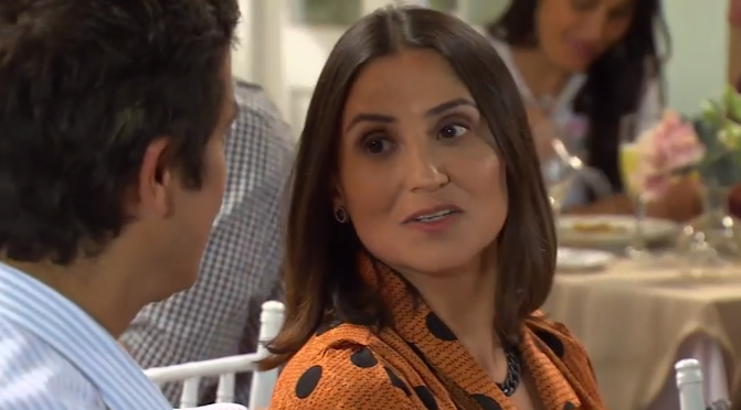 la pesada broma que le lanzó Eliana a Rocío en 'Verdades Ocultas'