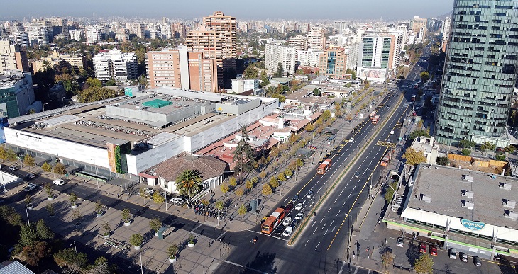 Evalúan reabrir Apumanque como primer mall 