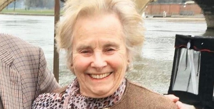 Mujer de 84 años se ofreció como voluntaria para ser enfermera y falleció producto del COVID-19