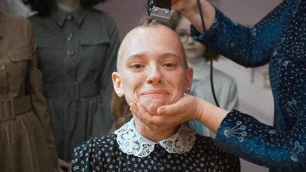 'Poco Ortodoxa': la desgarradora historia real que inspiró la exitosa serie de Netflix