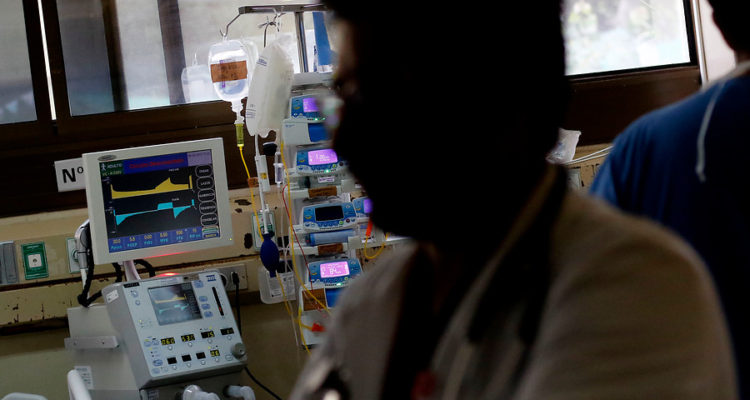 Estados Unidos lidera la lista: número total de muertos por COVID-19 supera los 425.000 en el mundo