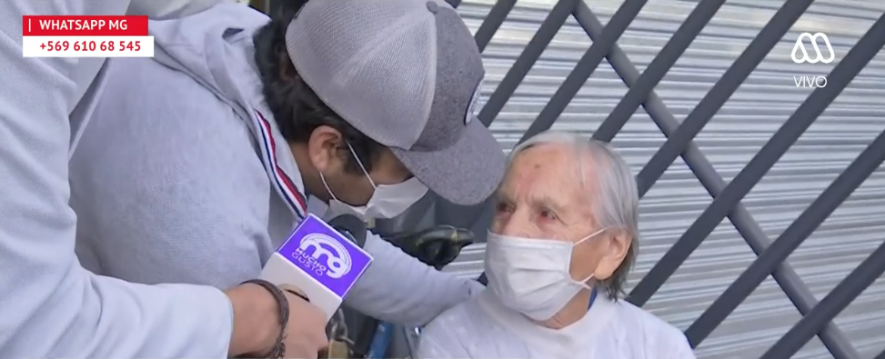 Cadena de favores: el conmovedor gesto de abuelita que no recibió bono con vecinos adultos mayores