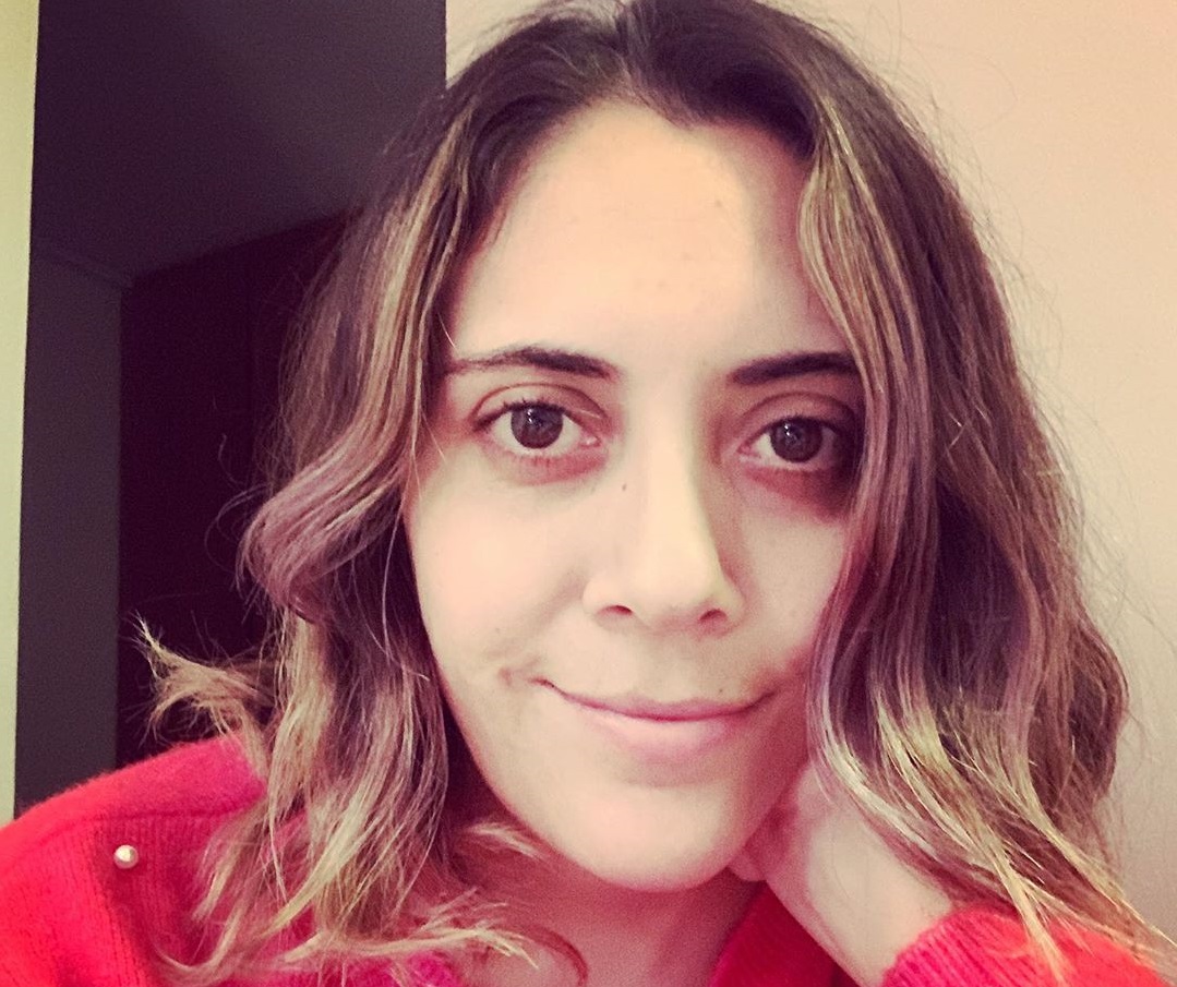 ¿Discriminada? Periodista de CHV que dio positivo en COVID-19 relató lo que ha vivido por vecina