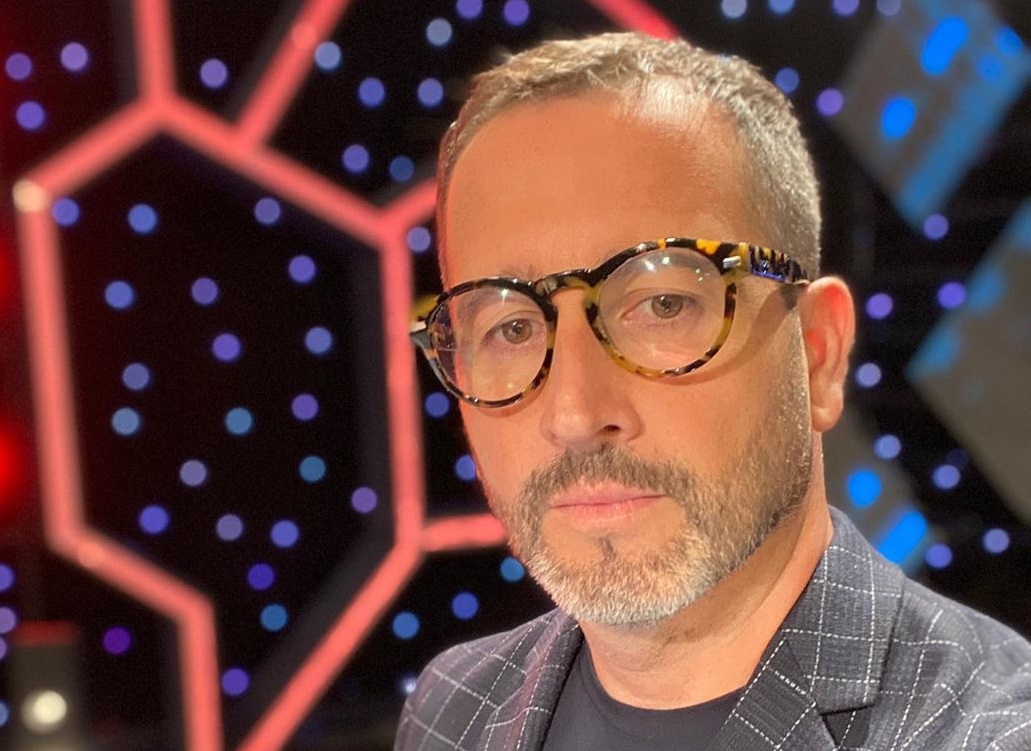 La pena que afecta a Eduardo Fuentes: lamentó violento asalto de Rodrigo Panes, exdirector de TV