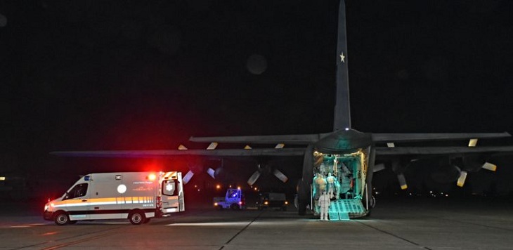 FACh dispone un C-130 Hércules para trasladar a hombre de 61 años con COVID-19 de Temuco a Santiago