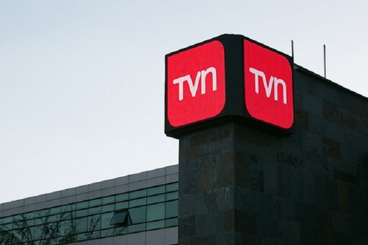 Periodista de TVN se volvió a contagiar por COVID-19: 
