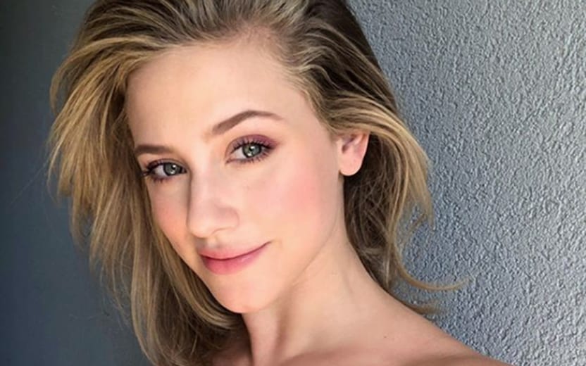 La sencilla técnica para hidratar y cuidar tu piel en 1 minuto: famosas lo utilizan