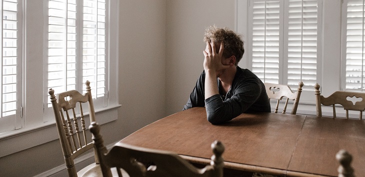 ¿Te sientes más cansado durante los días de cuarentena? Estas podrían ser las razones