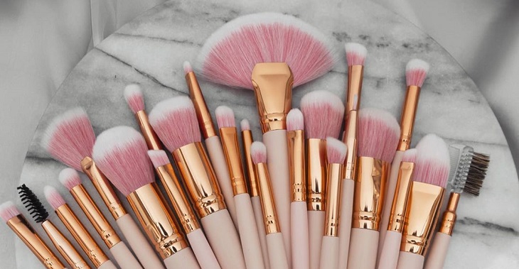 ¿Cómo se usan? Los 10 tipos de brochas de maquillaje que no pueden faltar en tu cosmetiquero