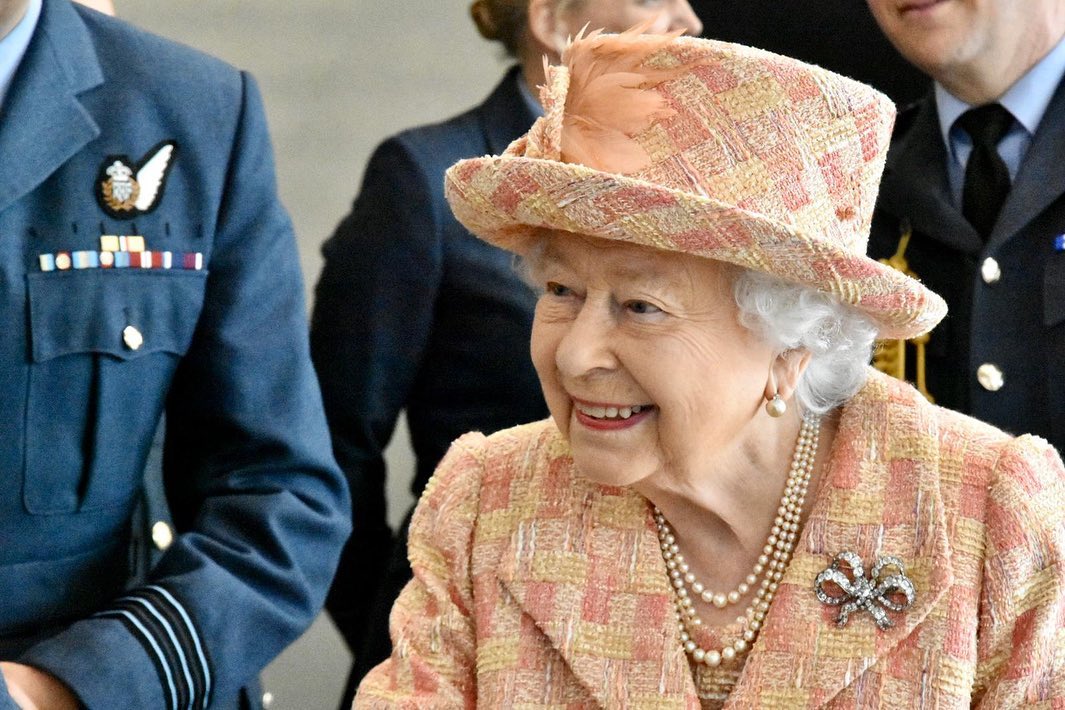 No habrá salvas de honor: Palacio de Buckingham revela cómo celebrará la reina Isabel sus 94 años