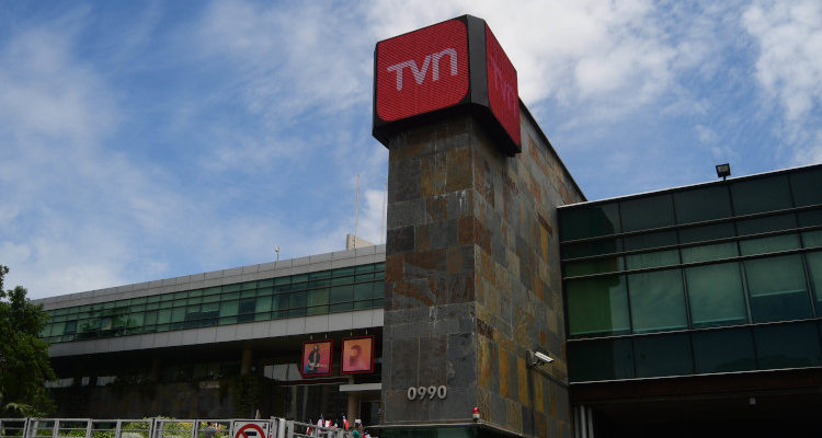 TVN anunció nuevos despidos: desvinculó a 71 trabajadores de distintas áreas