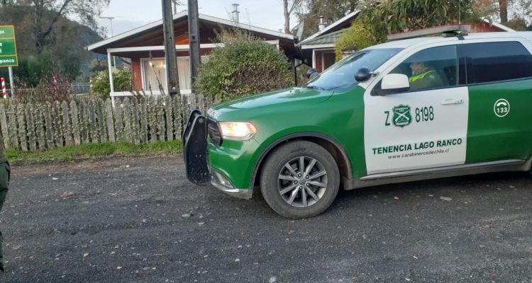 Vecina encuentra a pareja fallecida y a su hijo de 7 años en una cabaña en Lago Ranco