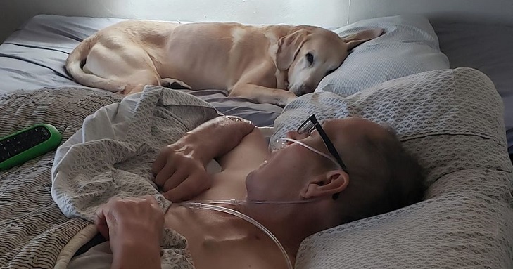 La conmovedora historia de amistad entre un anciano y su perro: fallecieron con 1 hora de diferencia