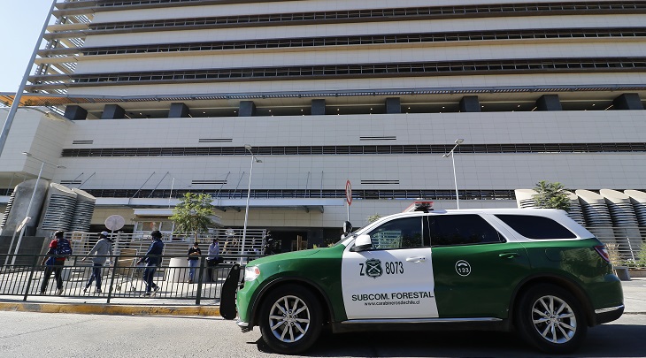 Paciente sospechoso de COVID-19 cayó desde el sexto piso del Hospital Gustavo Fricke