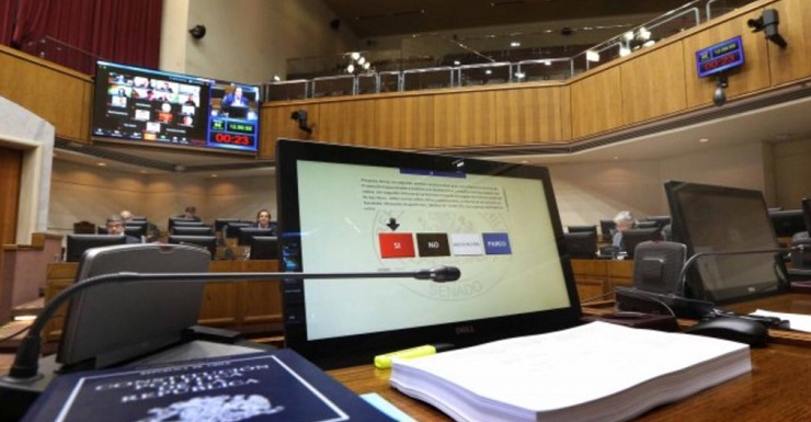 Senado aprobó proyecto de ley que busca limitar reelección de parlamentarios