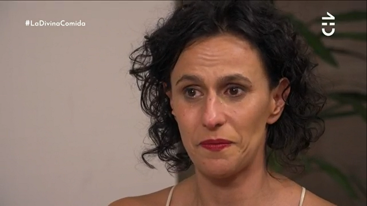 Regalo sobre su padre emocionó hasta las lágrimas a Teresa Hales en 'La Divina Comida'