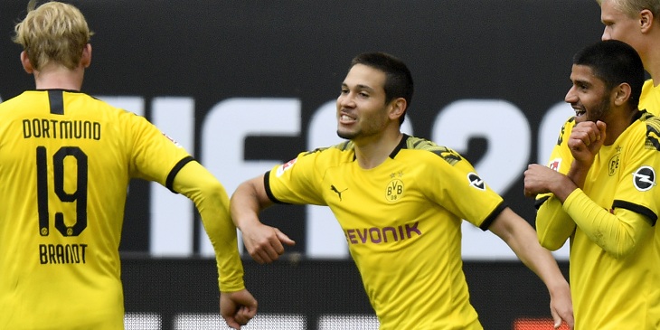 Sin público, con mascarillas y respetando distancia social: así regresó el fútbol en la Bundesliga