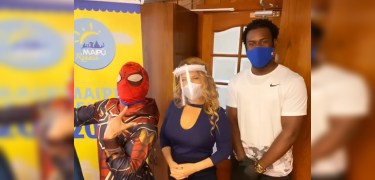 Cathy Barriga lo hizo de nuevo: protagonizó video en Tik Tok con Sensual Spiderman