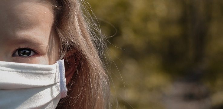 Mucho cuidado: expertos aseguran que los ojos podrían ser focos de contagio de coronavirus