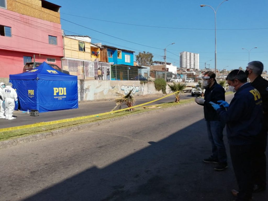Encuentran cuerpo de mujer en Iquique