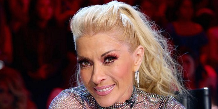 Yuri se luce hablando con chilenismos: 