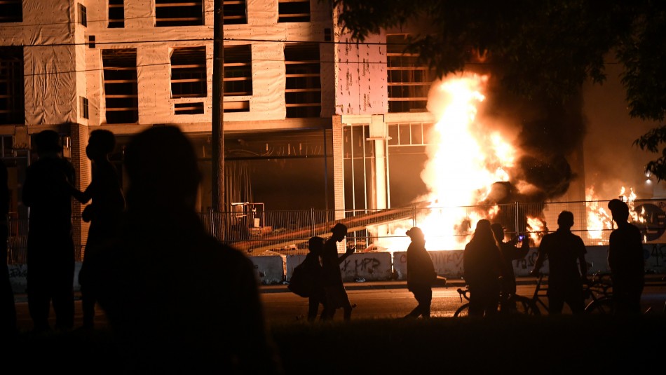 Incendios: violenta jornada de protestas en EE.UU. tras muerte de George Floyd a manos de la polícia