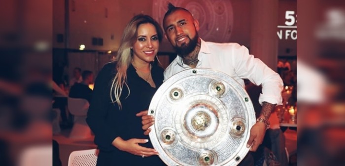 Con temática de superhéroes: Marité Matus y Arturo Vidal celebraron juntos los 3 años de su hijo