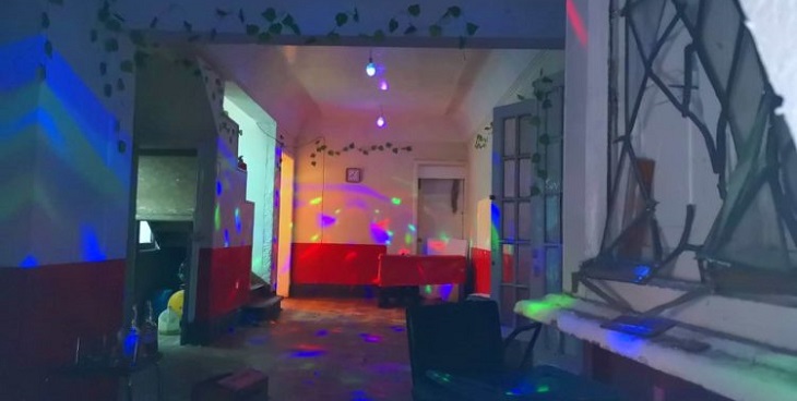 Gobierno interpondrá una querella contra organizador de fiesta clandestina en Santiago