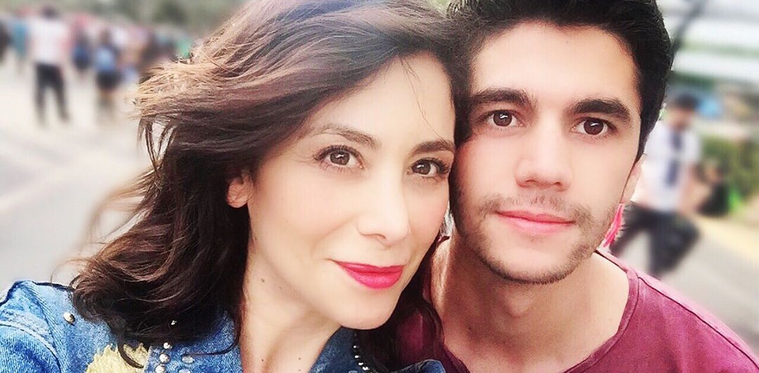 Yamna Lobos enterneció a seguidores con video mostrando su pancita de embarazada: tiene 33 semanas