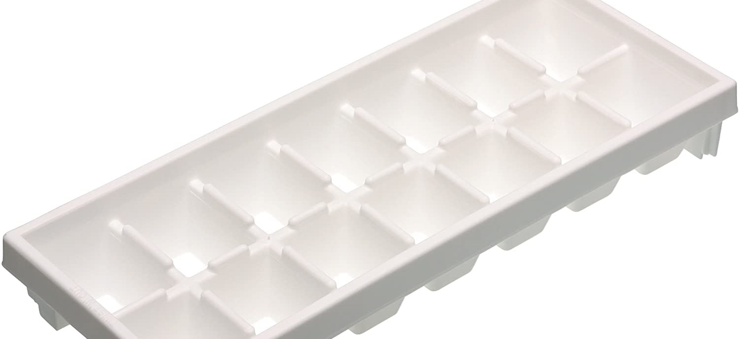 Hemos llenado la cubeta de hielo mal todo este tiempo: video viral de TikTok lo demuestra