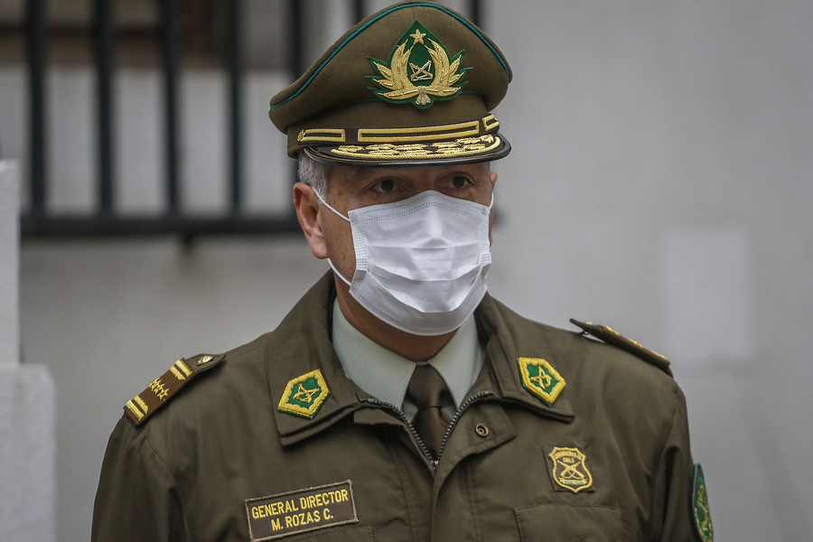 General director de Carabineros Mario Rozas entra en cuarentena preventiva