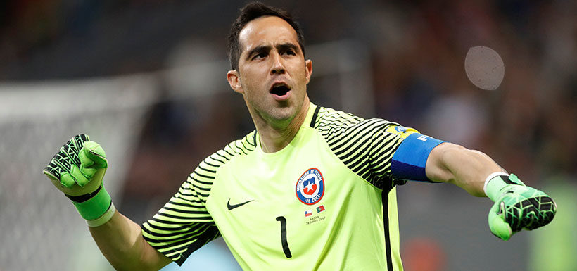 Inspirado en su ejemplo: hincha le dedicó su tesis a Claudio Bravo y así reaccionó el portero