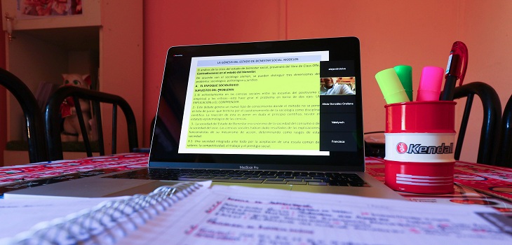 Alumna olvidó apagar micrófono en clase virtual mientras tenía sexo: viral generó amplio debate