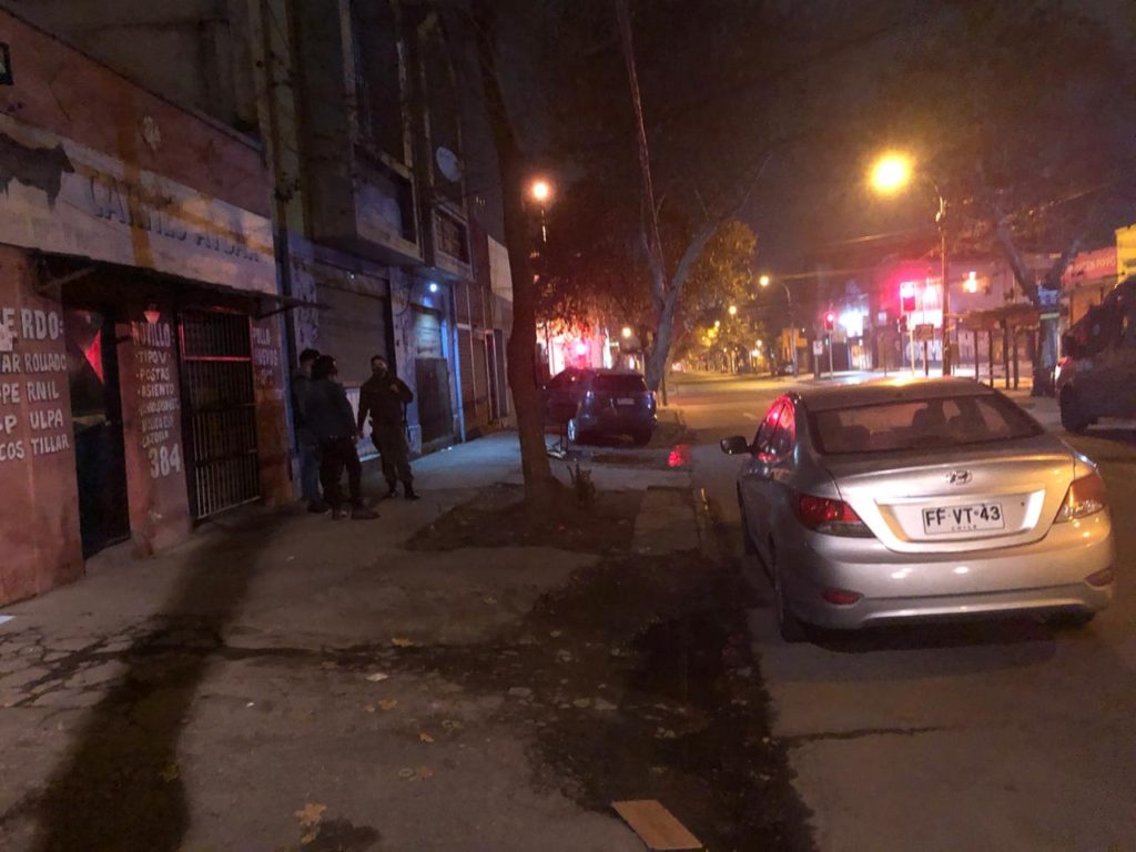 música y parrilla encendida en cuarentena