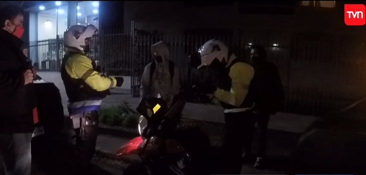 Para llorar: la insólita excusa de un sujeto detenido por incumplir toque de queda y beber alcohol