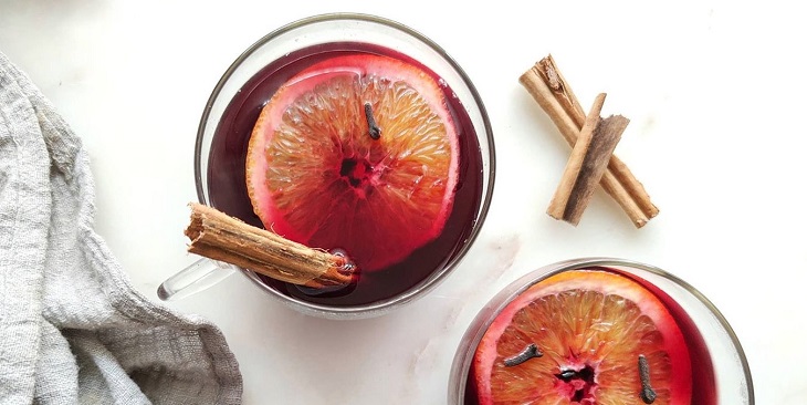 Aprende a preparar cuatro tipos de tragos cálidos para olvidar el frío este invierno