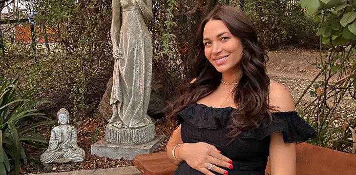 Lisandra Silva mostró en diez fotografías su proceso de parto: 