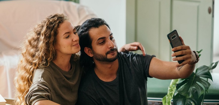 El útil truco para tomar fotos en iPhone solo con tu voz y sin temporizador