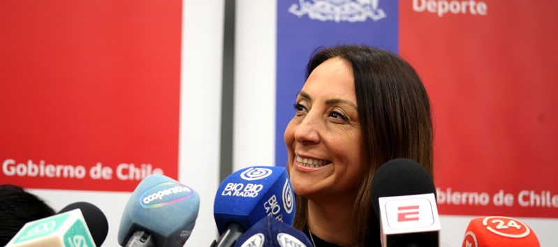 Ministra Pérez ante vuelta del fútbol nacional: 