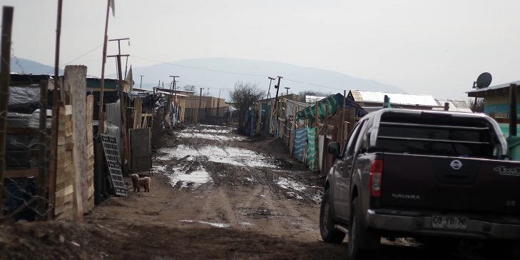 Anuncian inscripción vía telefónica al Registro Social de Hogares para familias de campamentos