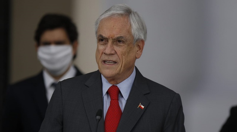 Piñera anuncia plan fortalecido de protección a la clase media: se entregará bono de 500 mil pesos