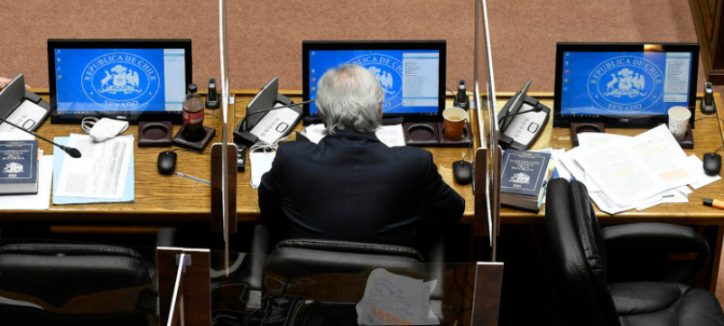 Desmienten que Senado suspendiera sesiones de los viernes por estrés y 