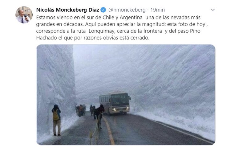 El fail de exministro Monckeberg en Twitter: publicó foto de Japón pensando que era Lonquimay