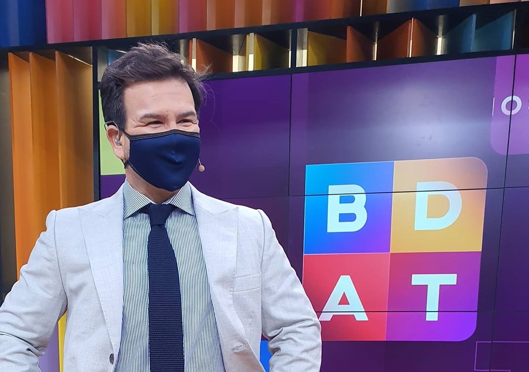 Nacho Gutiérrez y los cuidados que le han permitido seguir yendo a TVN tras llegada del coronavirus