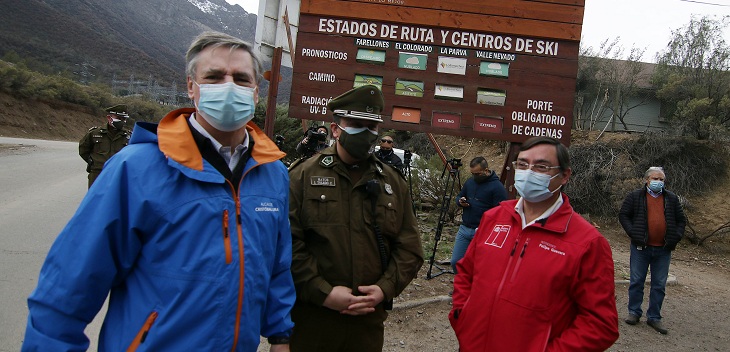 autoridades camino farellones
