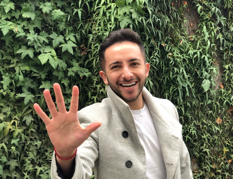 Hugo Valencia celebra logro de su programa en Instagram: 