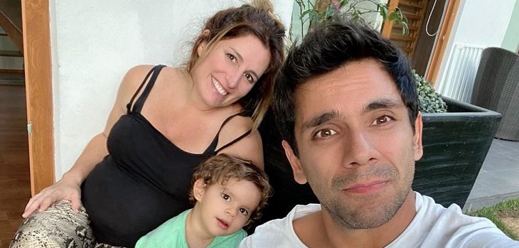 JP Queraltó comparte foto de infancia y seguidores coinciden en que su hijo Amador es igualito a él