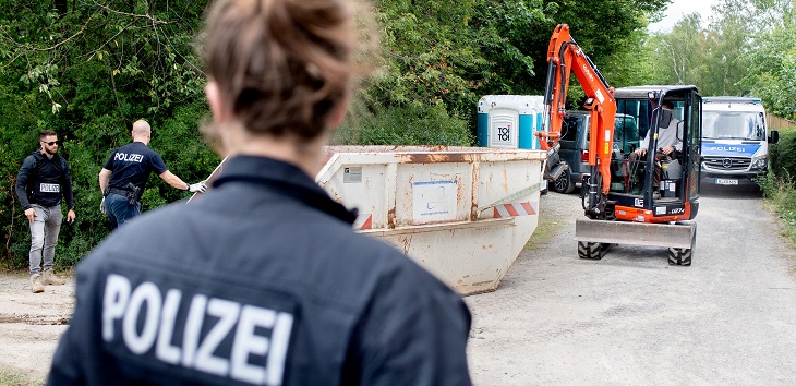 Policía alemana encuentra sótano escondido en antiguo jardín de sospechoso en caso Madeleine McCann