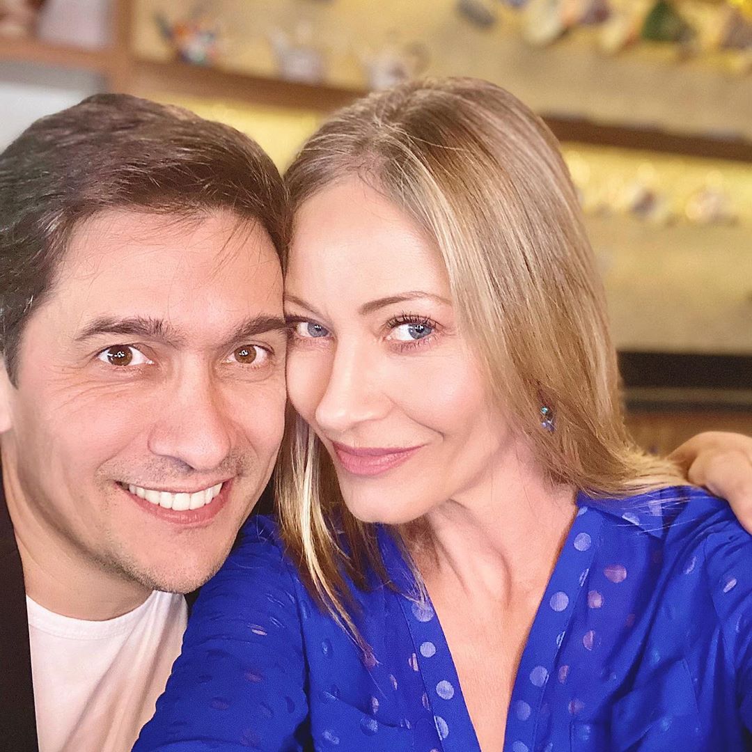 Marcela Vacarezza y sus hijos se irán a vivir a EEUU con Rafa Araneda: la mayor se quedará en Chile