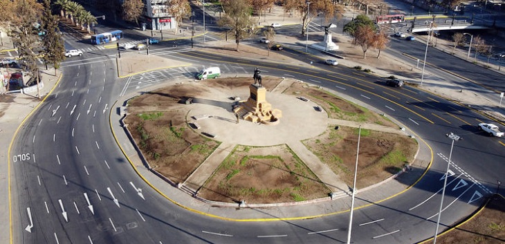 Minsal prepara plan de futuro desconfinamiento: RM cumpliría solo un requisito para dejar cuarentena